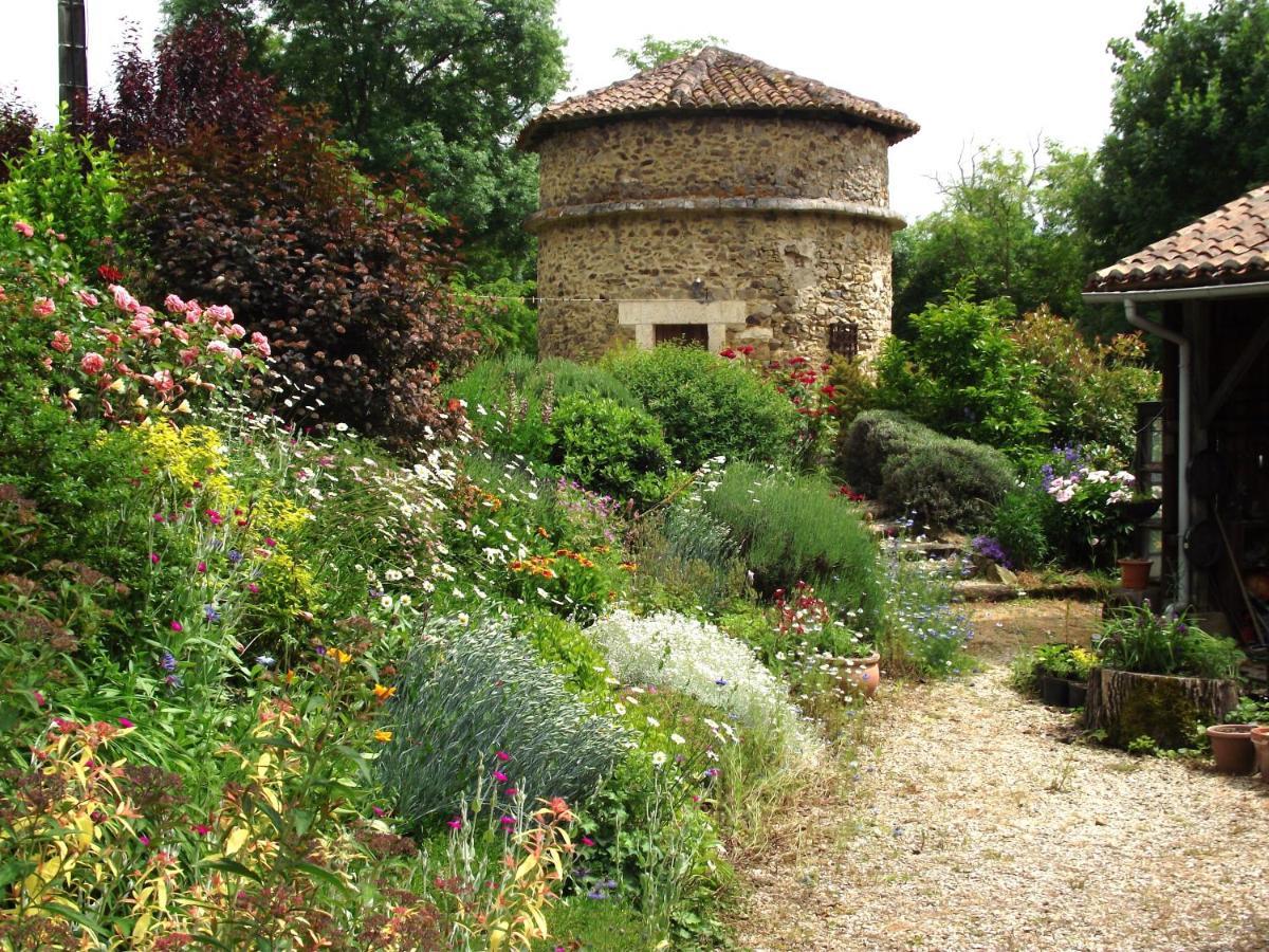 Menet Vila Montbron Exterior foto