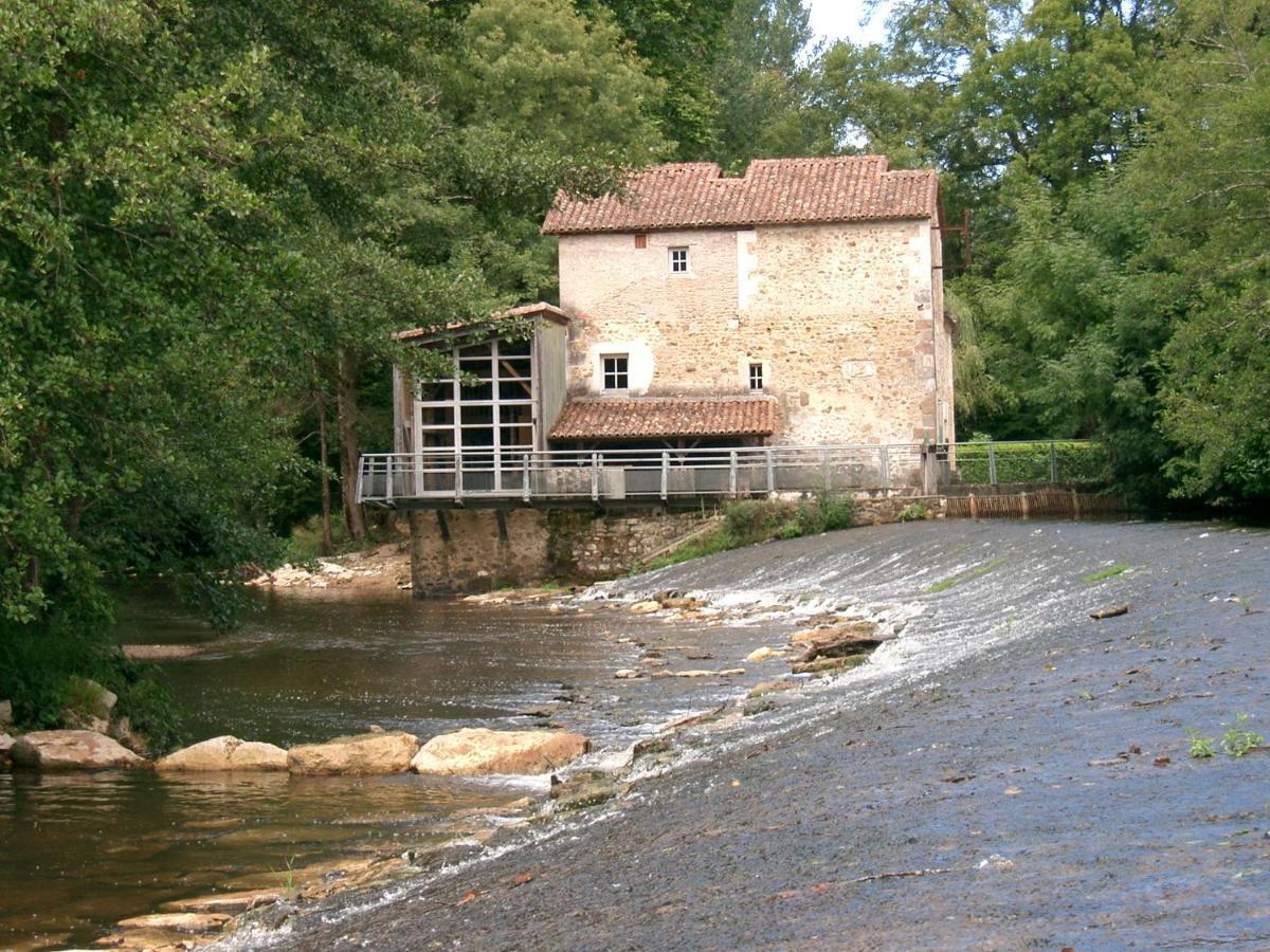 Menet Vila Montbron Exterior foto